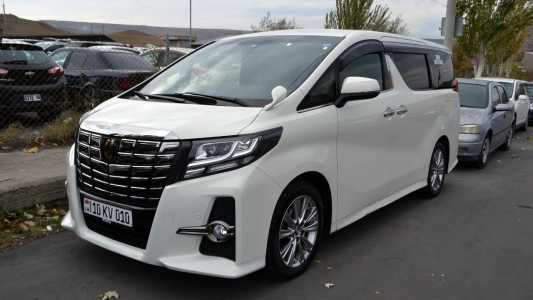 Toyota Alphard, Бензин, 2017