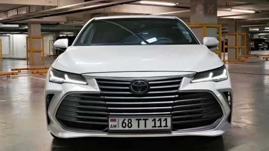 Toyota Avalon, Бензин, 2019