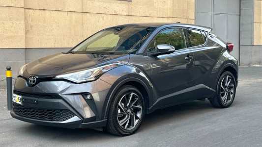 Toyota C-HR, Бензин, 2019