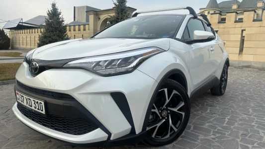 Toyota C-HR, Бензин, 2020