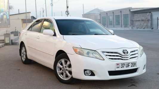 Toyota Camry, Бензин, 2010