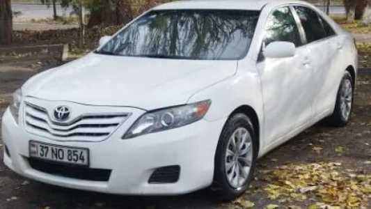 Toyota Camry, Бензин, 2010