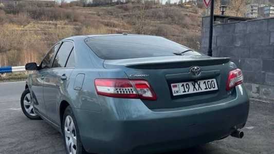 Toyota Camry, Бензин, 2010