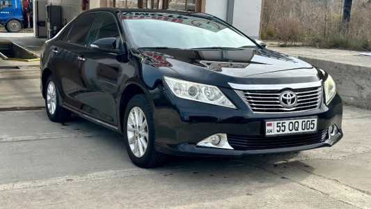 Toyota Camry, Бензин, 2012