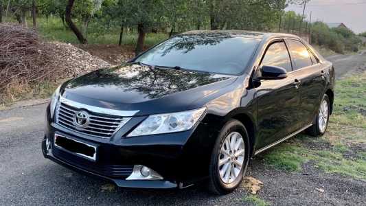 Toyota Camry, Бензин, 2012