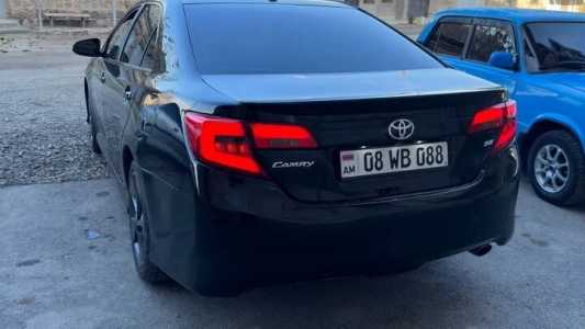 Toyota Camry, Бензин, 2012