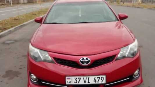 Toyota Camry, Бензин, 2013