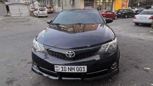 Toyota Camry, Бензин, 2013