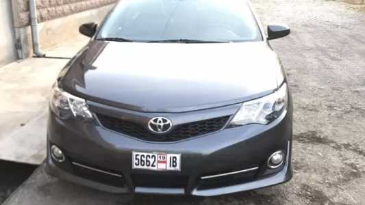 Toyota Camry, Бензин, 2013