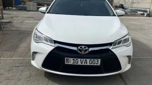 Toyota Camry, Бензин, 2015