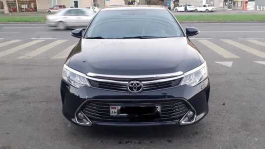 Toyota Camry, Бензин, 2015