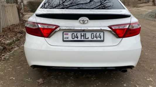 Toyota Camry, Бензин, 2015