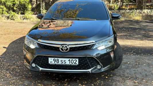 Toyota Camry, Бензин, 2016