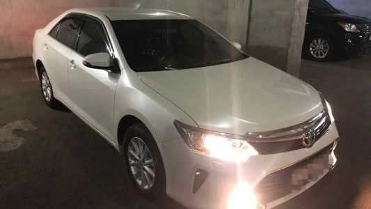 Toyota Camry, Бензин, 2016