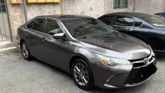 Toyota Camry, Бензин, 2016