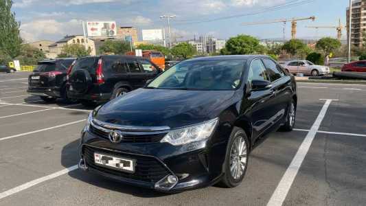 Toyota Camry, Бензин, 2016