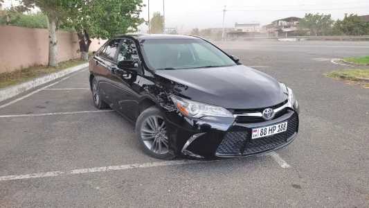 Toyota Camry, Бензин, 2016