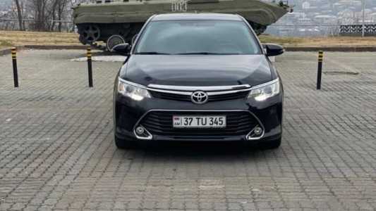 Toyota Camry, Бензин, 2016