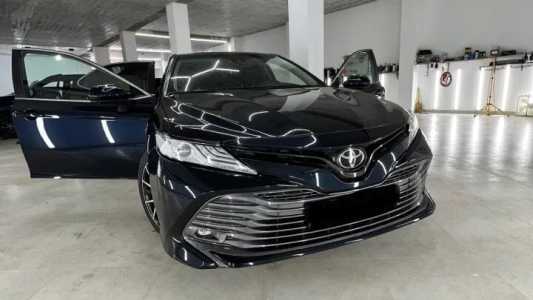 Toyota Camry, Бензин, 2018