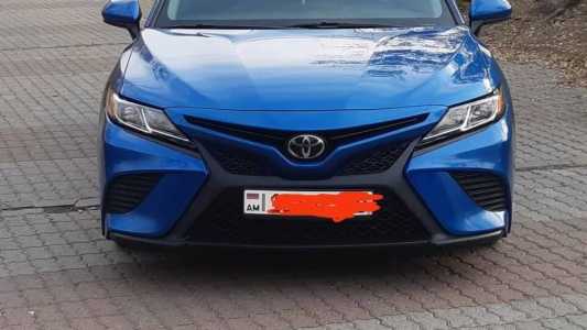 Toyota Camry, Бензин, 2018