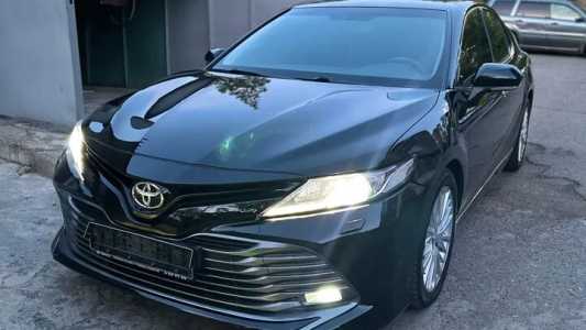 Toyota Camry, Бензин, 2019