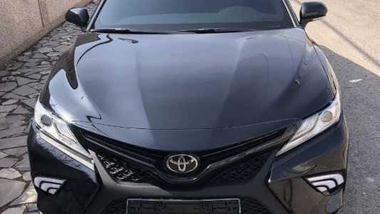 Toyota Camry, Бензин, 2019