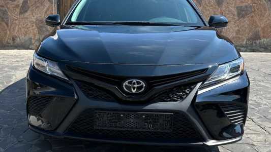 Toyota Camry, Бензин, 2019