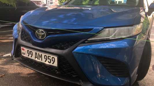 Toyota Camry, Бензин, 2019