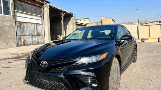 Toyota Camry, Бензин, 2019