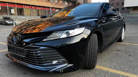 Toyota Camry, Бензин, 2019