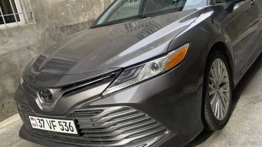 Toyota Camry, Бензин, 2020