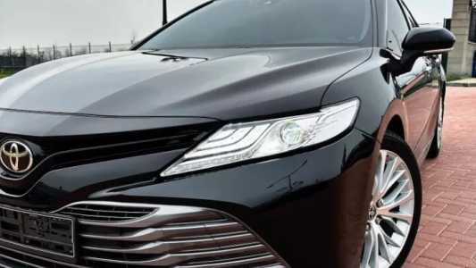 Toyota Camry, Бензин, 2020