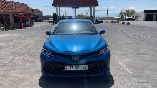 Toyota Camry, Бензин, 2020