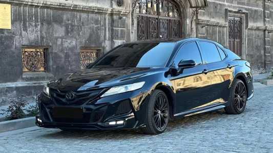 Toyota Camry, Бензин, 2020