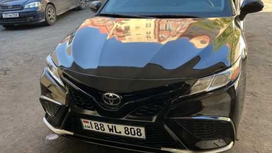 Toyota Camry, Бензин, 2020