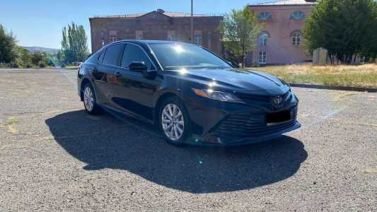 Toyota Camry, Бензин, 2020