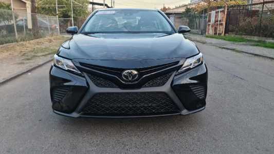 Toyota Camry, Бензин, 2020