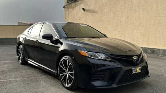 Toyota Camry, Бензин, 2020