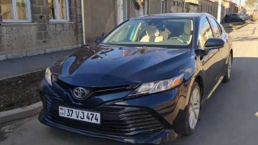 Toyota Camry, Бензин, 2020