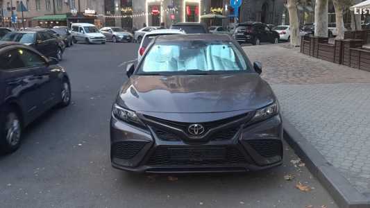 Toyota Camry, Бензин, 2021