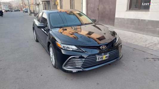 Toyota Camry, Бензин, 2021