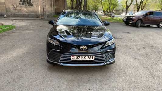 Toyota Camry, Бензин, 2021