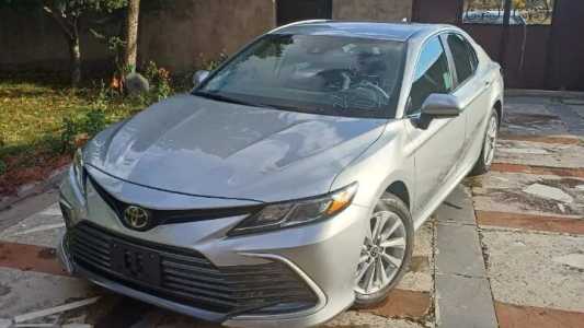 Toyota Camry, Бензин, 2022