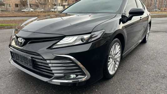 Toyota Camry, Бензин, 2022