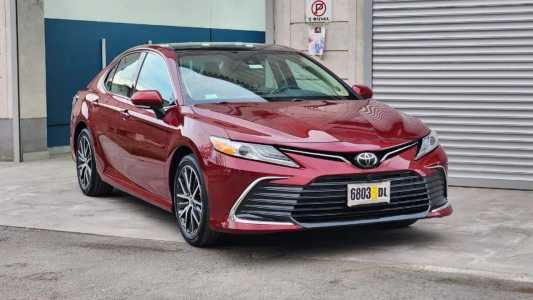 Toyota Camry, Бензин, 2022