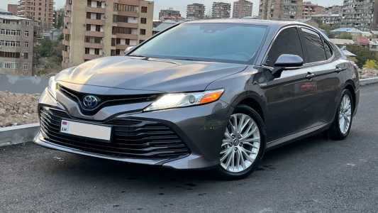 Toyota Camry, Гибрид, 2018