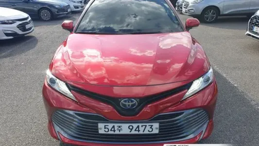 Toyota Camry (XV70), 2018