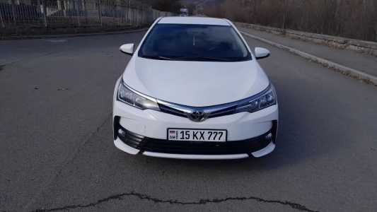 Toyota Corolla, Бензин, 2016