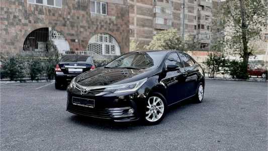 Toyota Corolla, Бензин, 2016