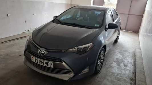 Toyota Corolla, Бензин, 2016